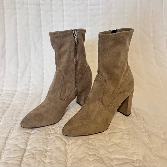 Franco Sarto Fancy Boot - Picture 2 of 4